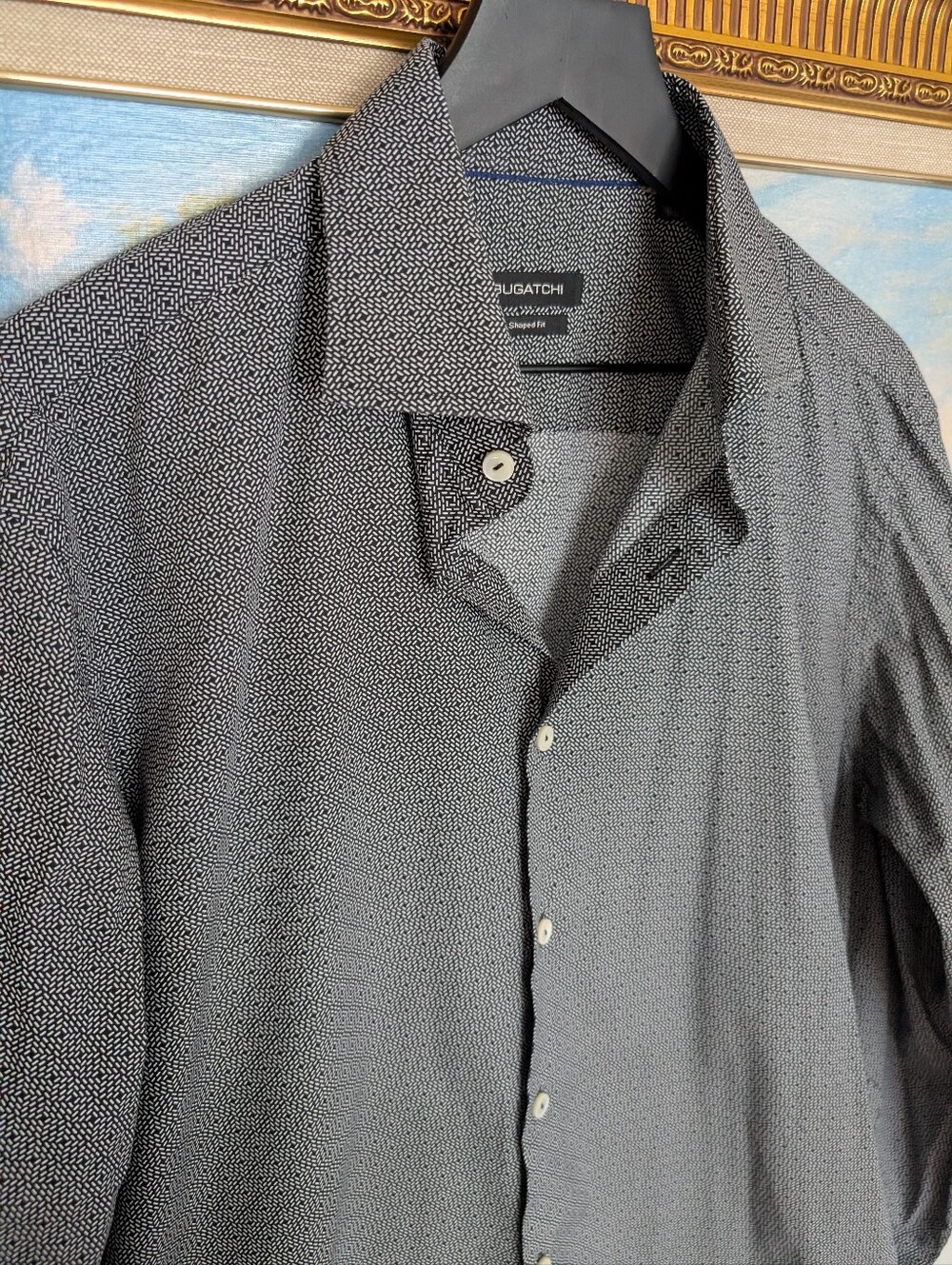 Bugatchi Men's Black Micro-Pattern Button-Up Shirt - Picture 1 of 7